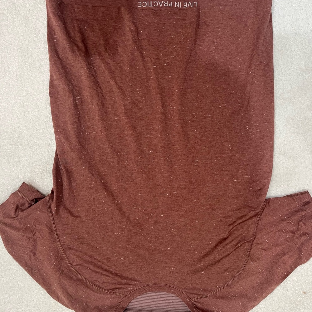 Lululemon shirt